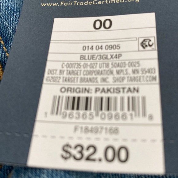 Universial Thread High Rise Skinny Jeans.  Size 00/24R.  NWT - Picture 10 of 10